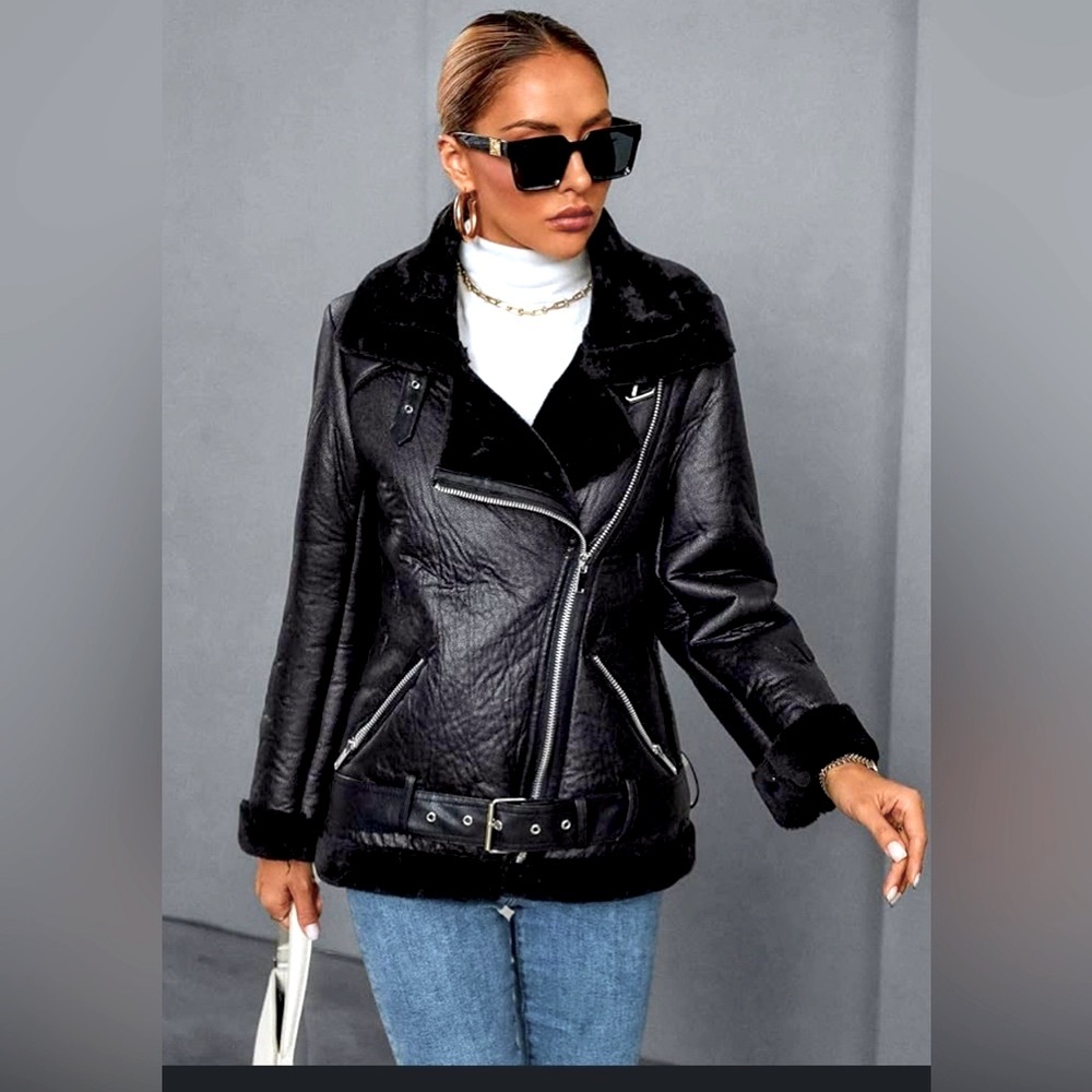 Forever 21 Faux Leather Moto Zip Front Black